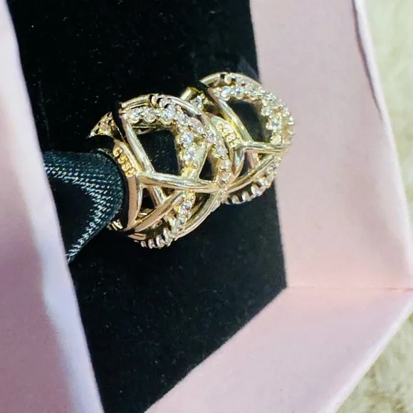 Solid Gold 14k Pandora Charm - Picture 7 of 12